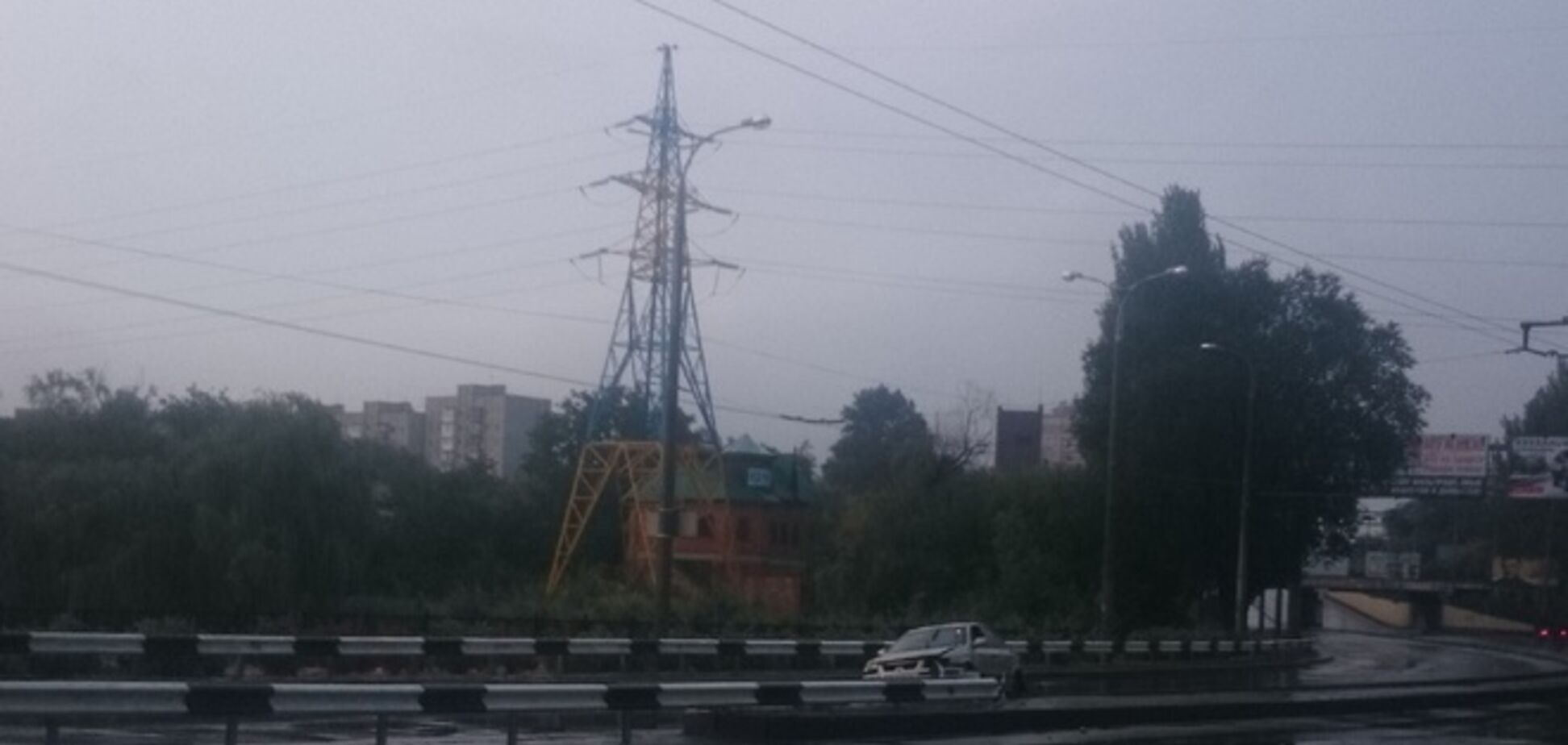 В Донецке пьяные боевики устраивают автогонки по ночам и развлекаются пальбой из автомата