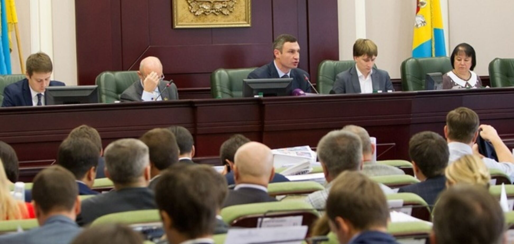 Заседание Киевсовета прервали из-за звонка о минировании 