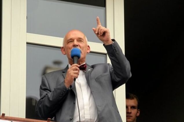 Депутат Европарламента оштрафован за расистские высказывания на 3 тыс. евро