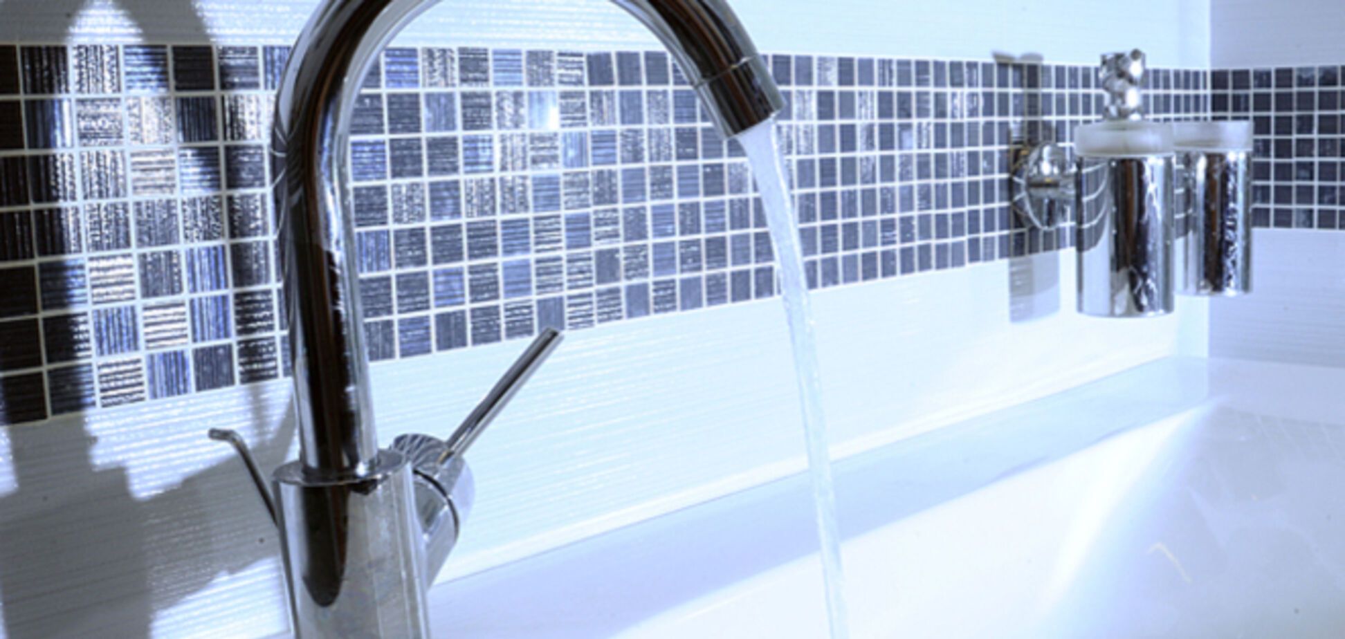 Всем киевлянам вернут горячую воду до октября