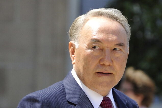 Назарбаев испугался 'негативных вызовов' для Казахстана из-за событий в Украине