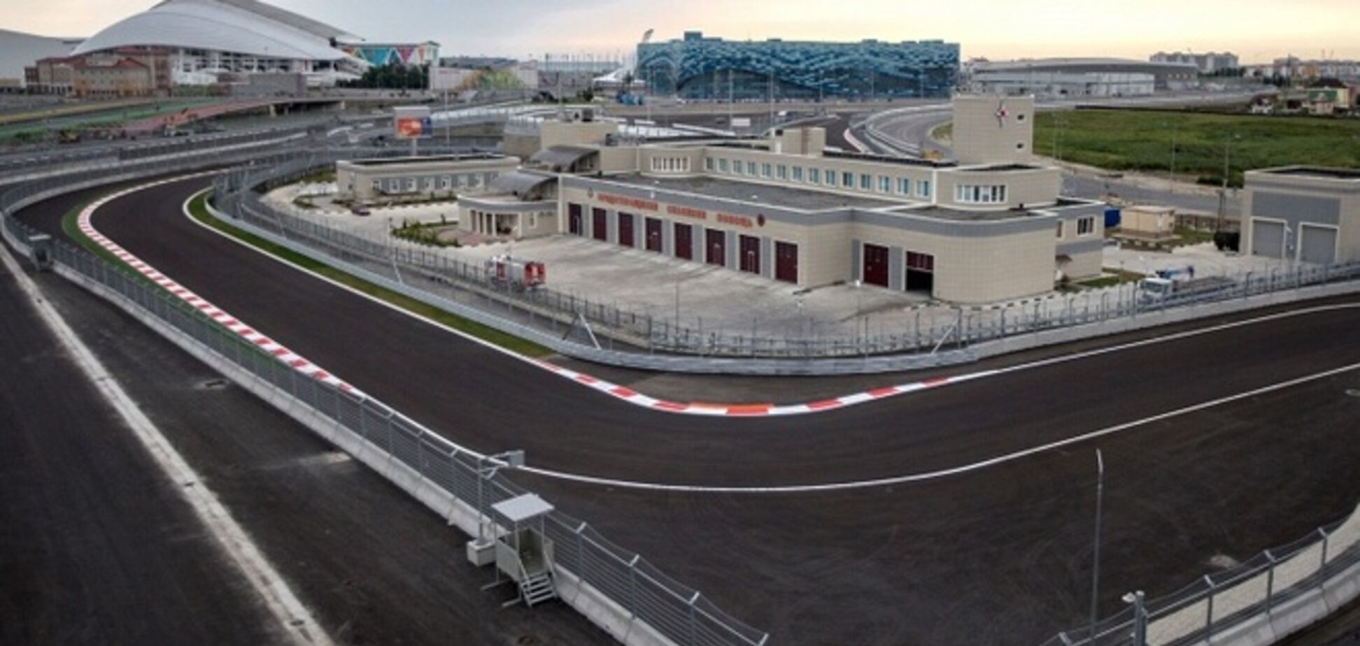 В Сочи состоялось официальное открытие автодрома Формулы-1