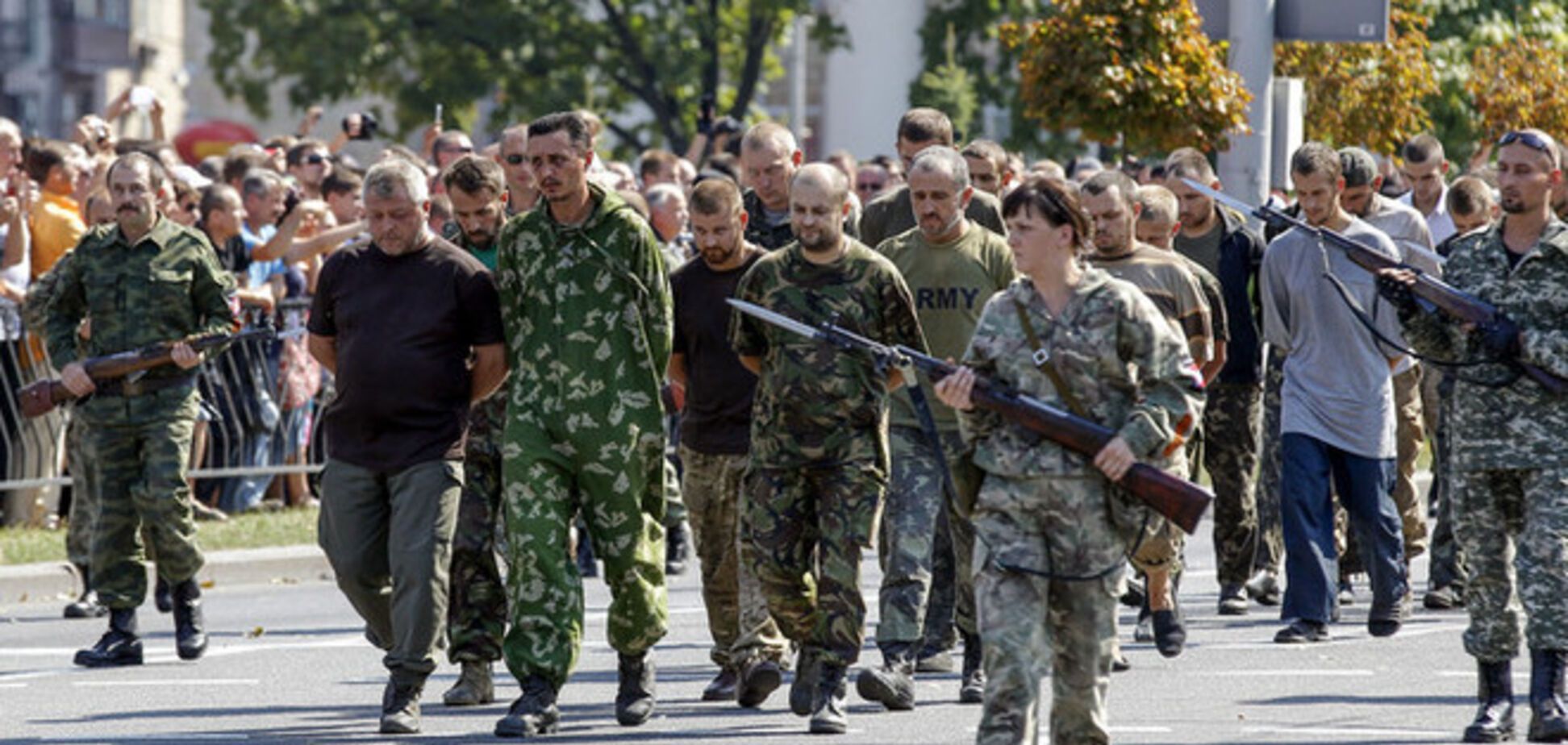 Из плена террористов освобождены 28 украинцев