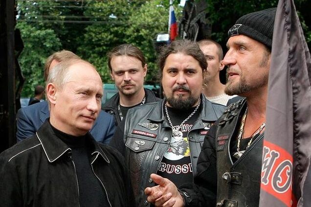 На Ривненщине прихожане ушли из церкви из-за молитв за Путина и 'русское войско'