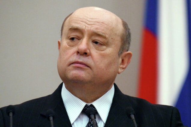 Экс-премьер России ушел в индийские монахи