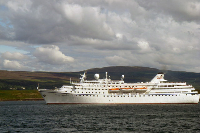 Круизный лайнер с немцами на борту прибыл в Ялту, несмотря на запрет ЕС