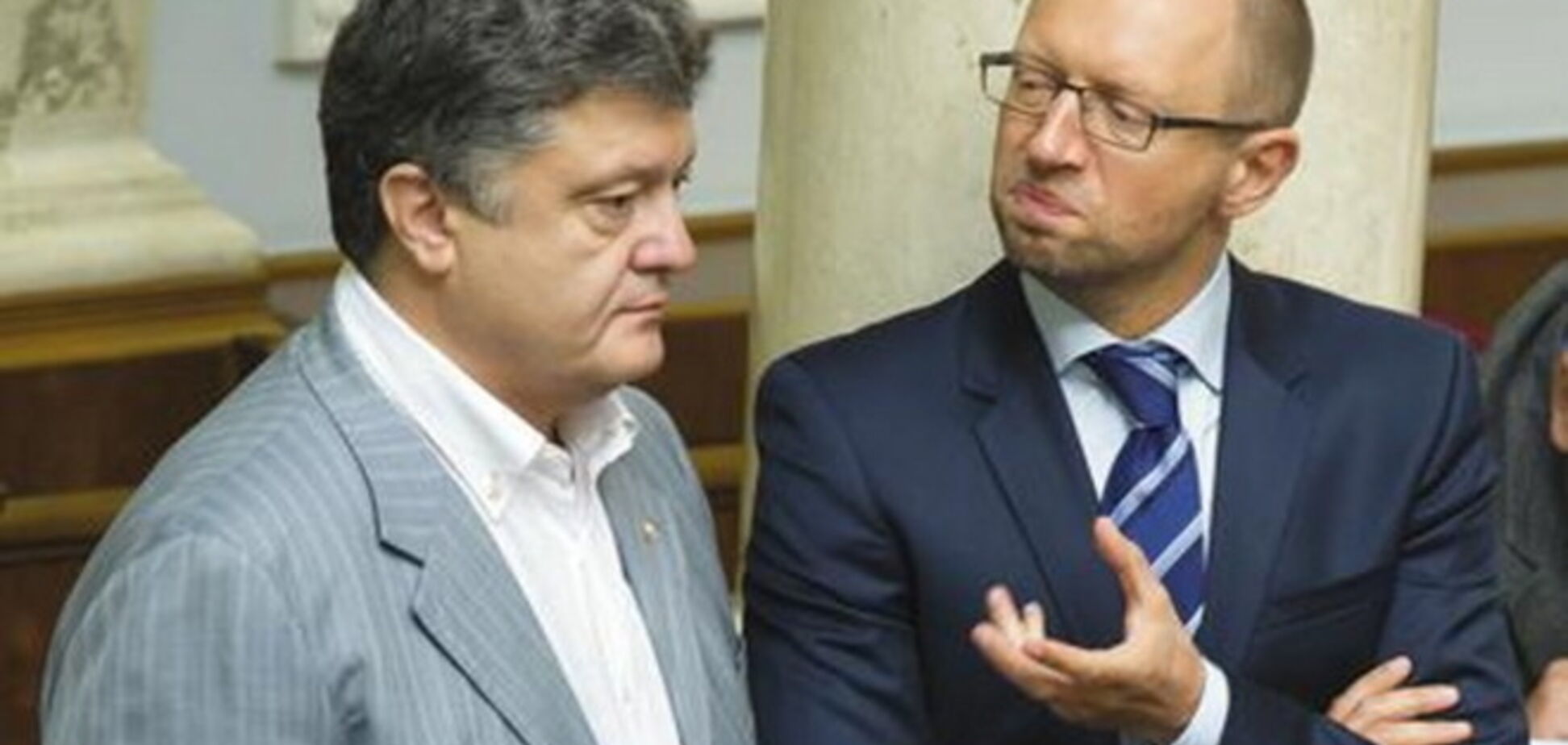 Порошенко и Яценюк срочно собирают в НБУ глав крупнейших банков