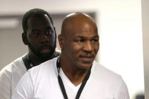 Майк Тайсон спас жертву ДТП