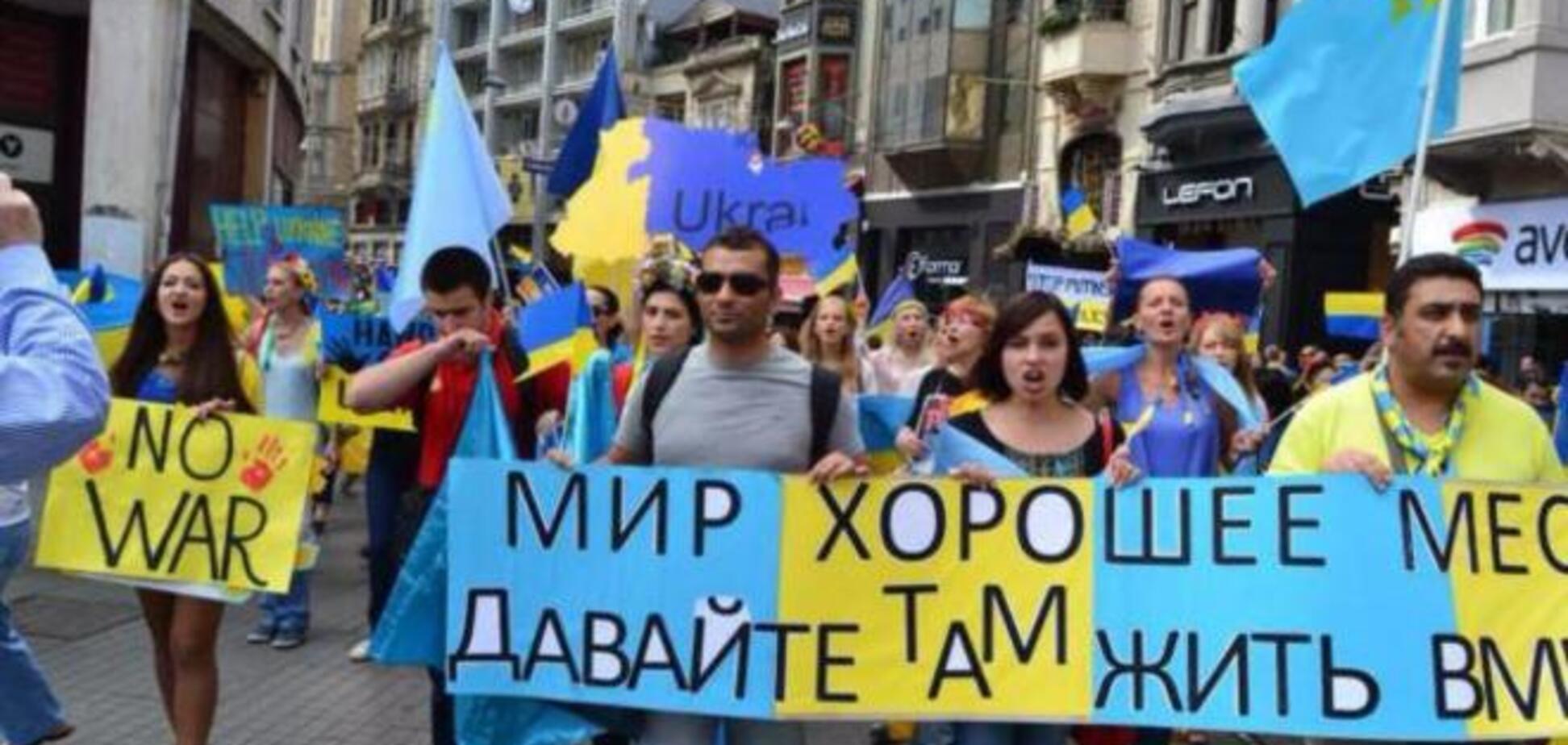 Италия, Турция и Португалия прошли 'Маршем мира' в поддержку Украины