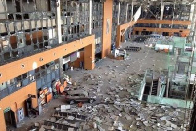 В сети появились фото Донецкого аэропорта до и после четырехмесячного обстрела