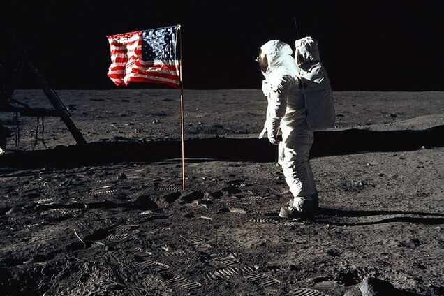 IT-компания подтвердила факт высадки человека на Луну