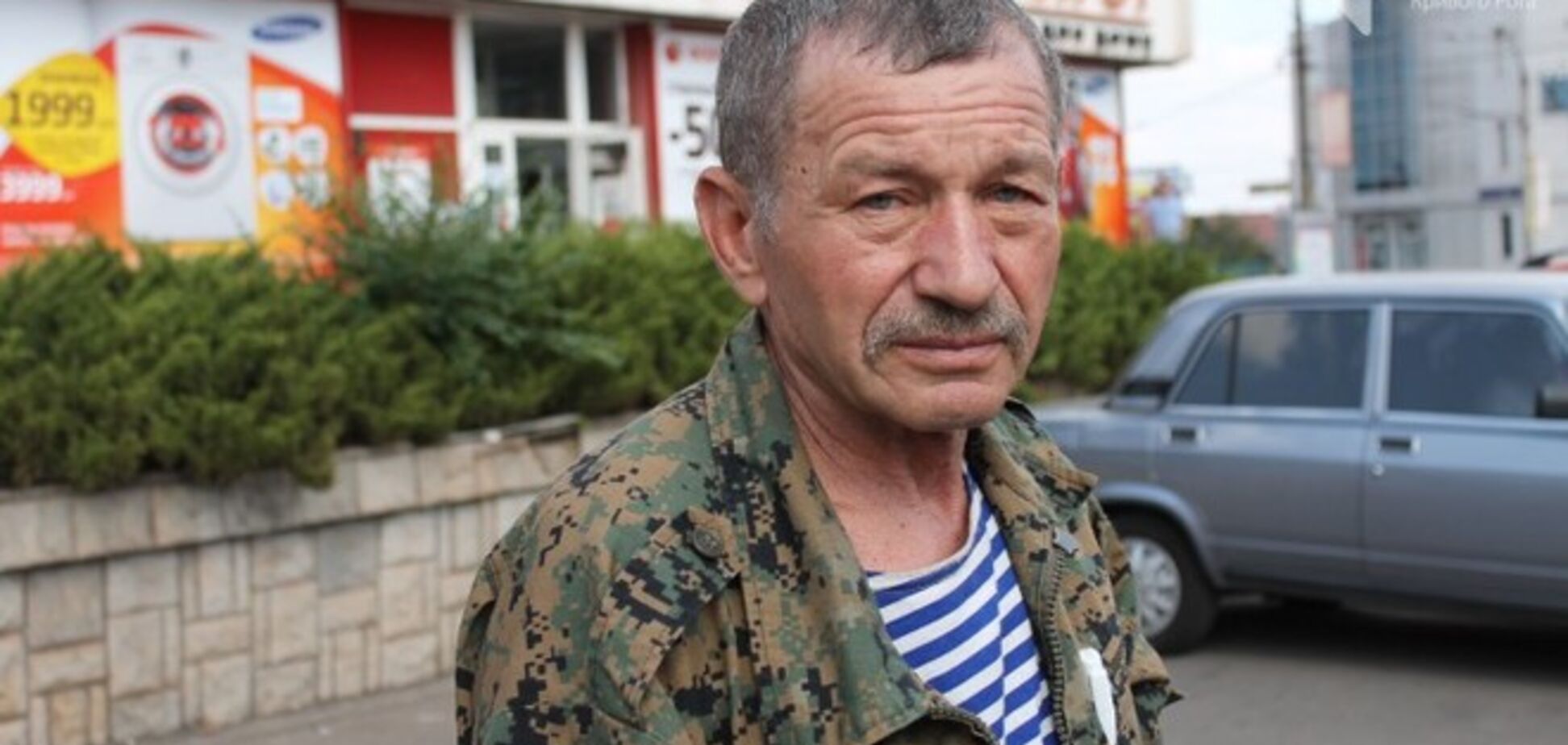 Пенсионер обменял трехкомнатную квартиру на грузовик и отправился добровольцем в зону АТО