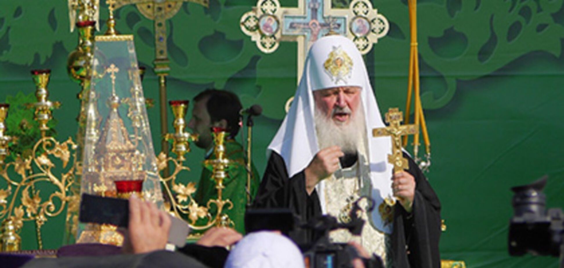 Патріарх Кирило заявив, що не грунтується на політиці Кремля