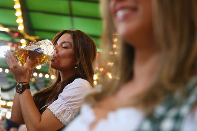 В Мюнхене стартовал традиционный фестиваль пива