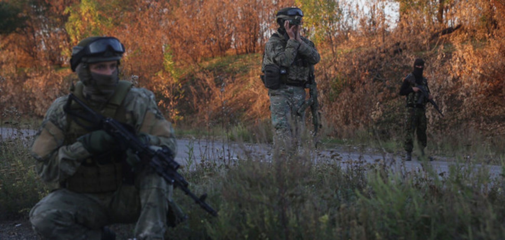 Ночью в Донецке в жилой дом попал снаряд