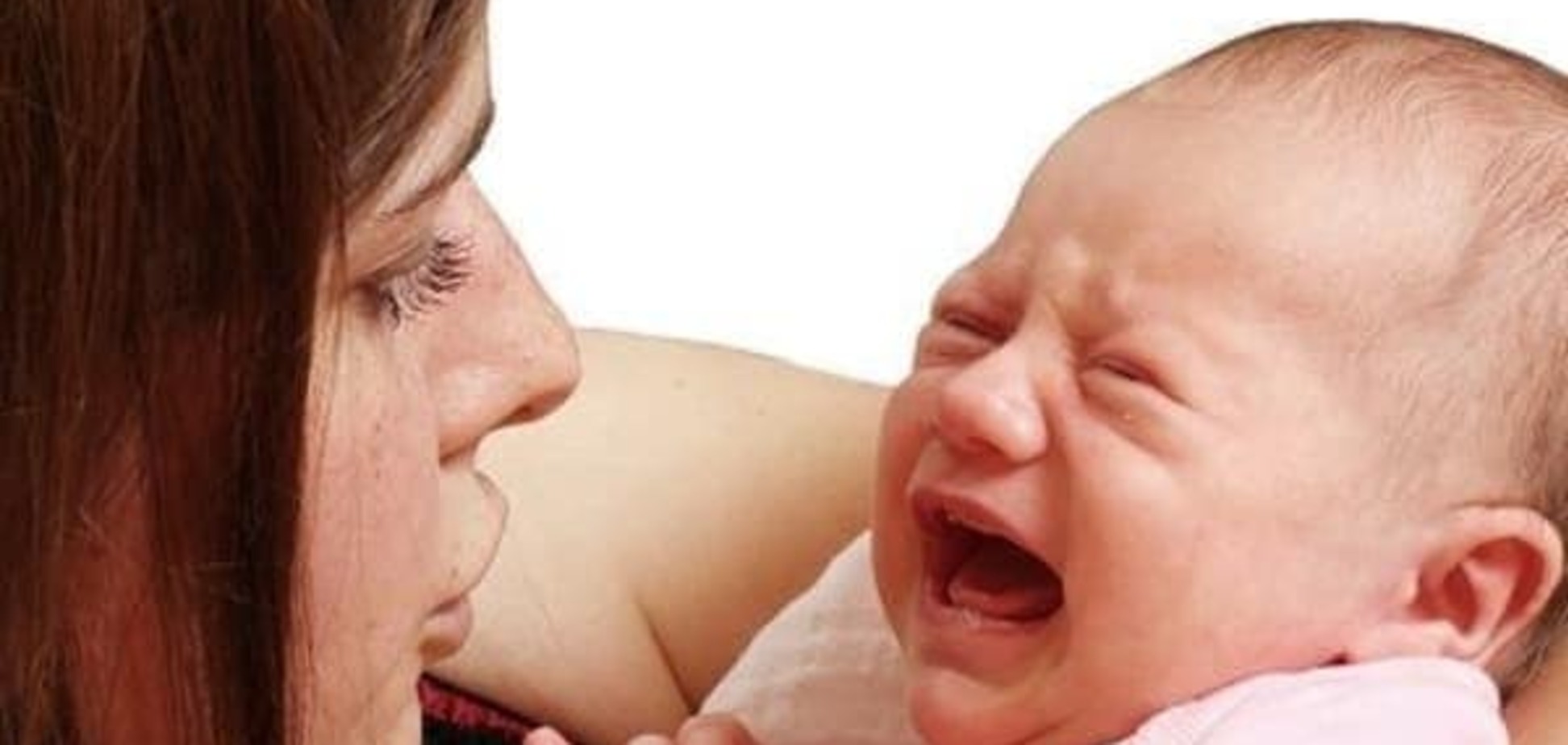 Що робити, якщо дитина біля грудей плаче і не бере груди?