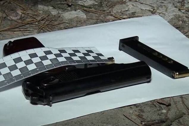 Два киевлянина не поделили женщину и устроили 'дуэль' в лесополосе