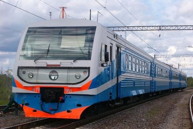 Возобновляется движение пассажирских поездов из Донецка