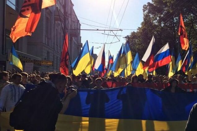 Кто эти 84%, поддерживающие российскую власть