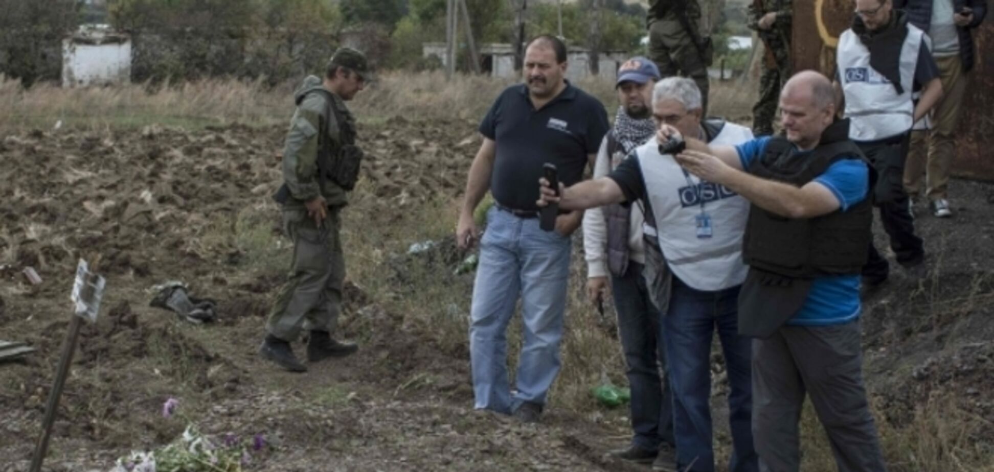 В 'ДНР' назвали количество найденных тел, захороненных под Донецком