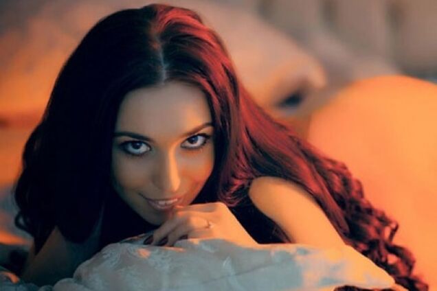 'Обнаженная' кандидат в нардепы произвела фурор в Британии