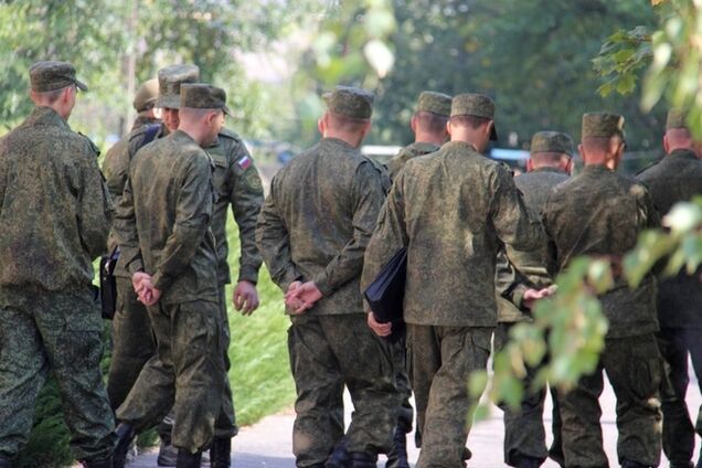 Російські військові переконуватимуть терористів Донбасу припинити вогонь - Міноборони