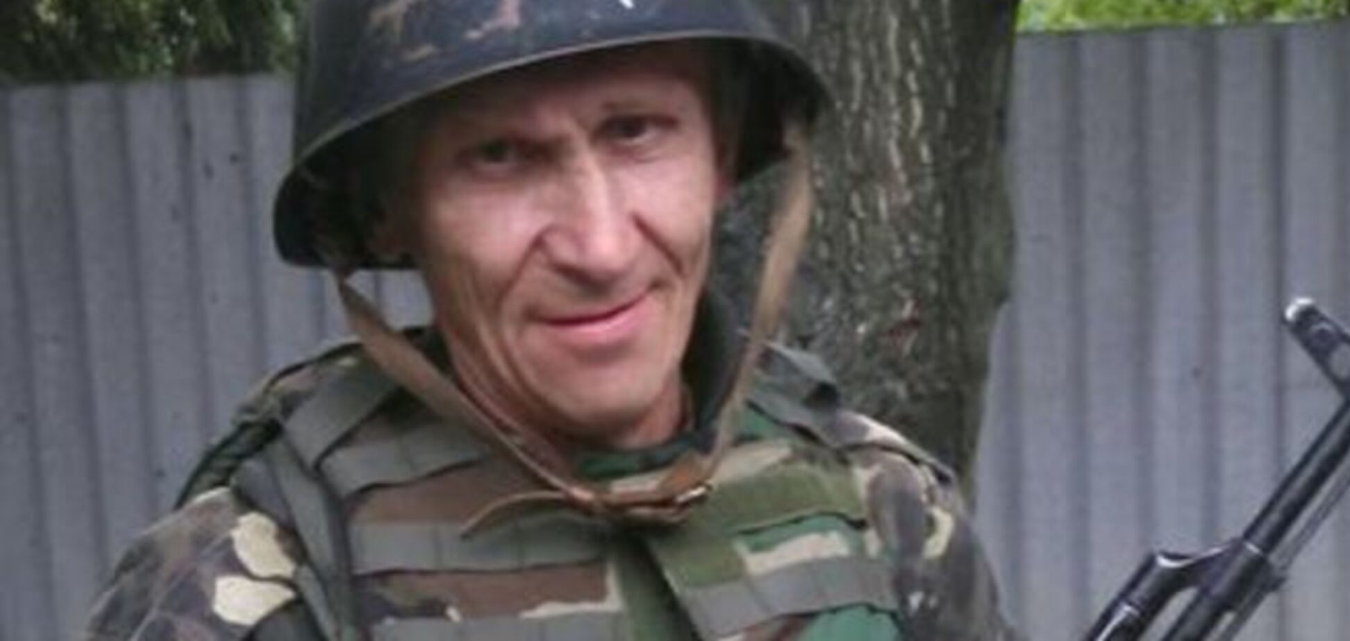 56-летний мужчина проехал 800 км на велосипеде, чтобы стать добровольцем в зоне АТО