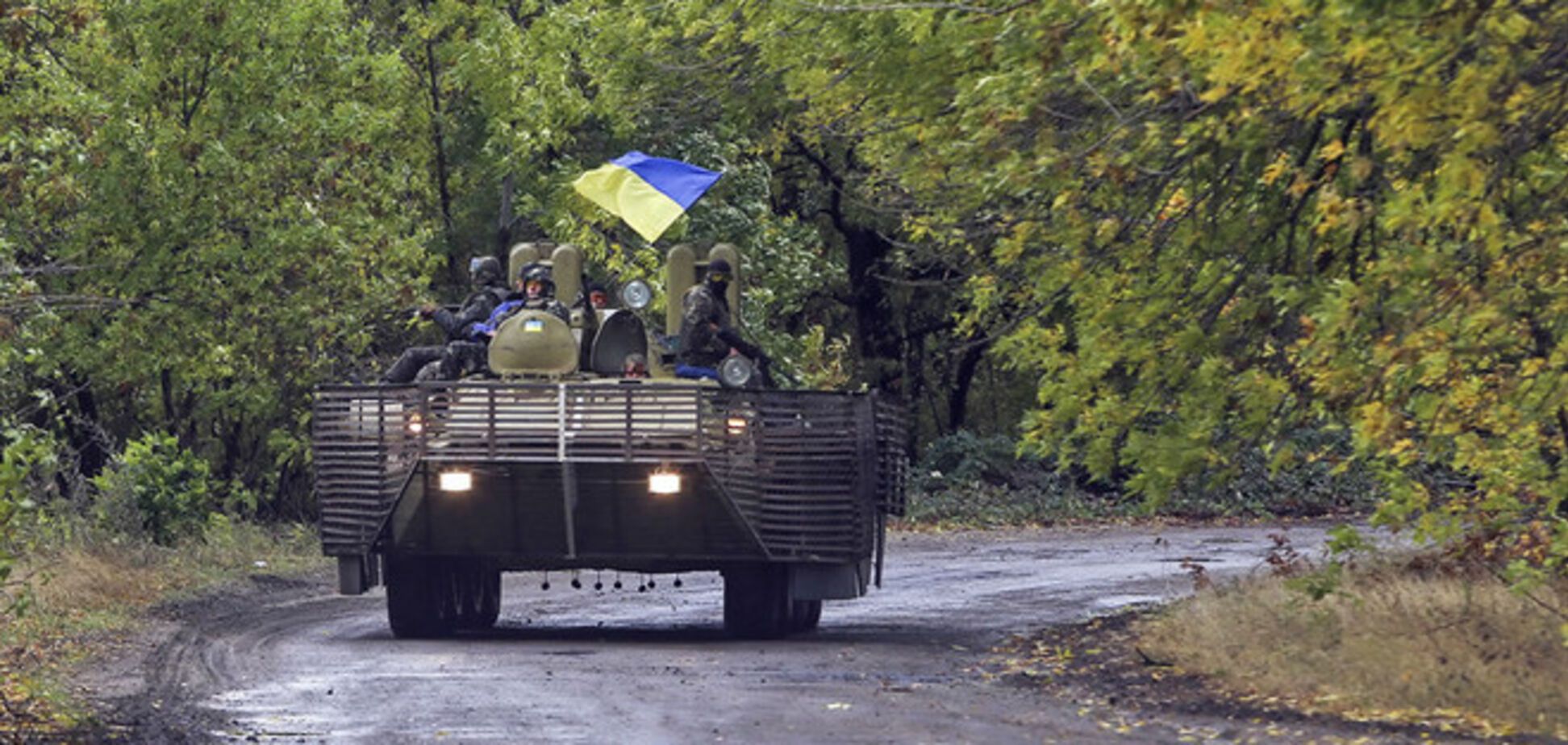 Террористы продолжают нарушать 'перемирие' на Донбассе: обстреливают силы АТО