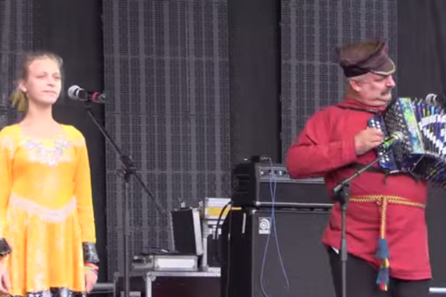 В России сочинили прославляющую агрессию Кремля песню 'крайней степени ватности' - 'Действуй, Путин'