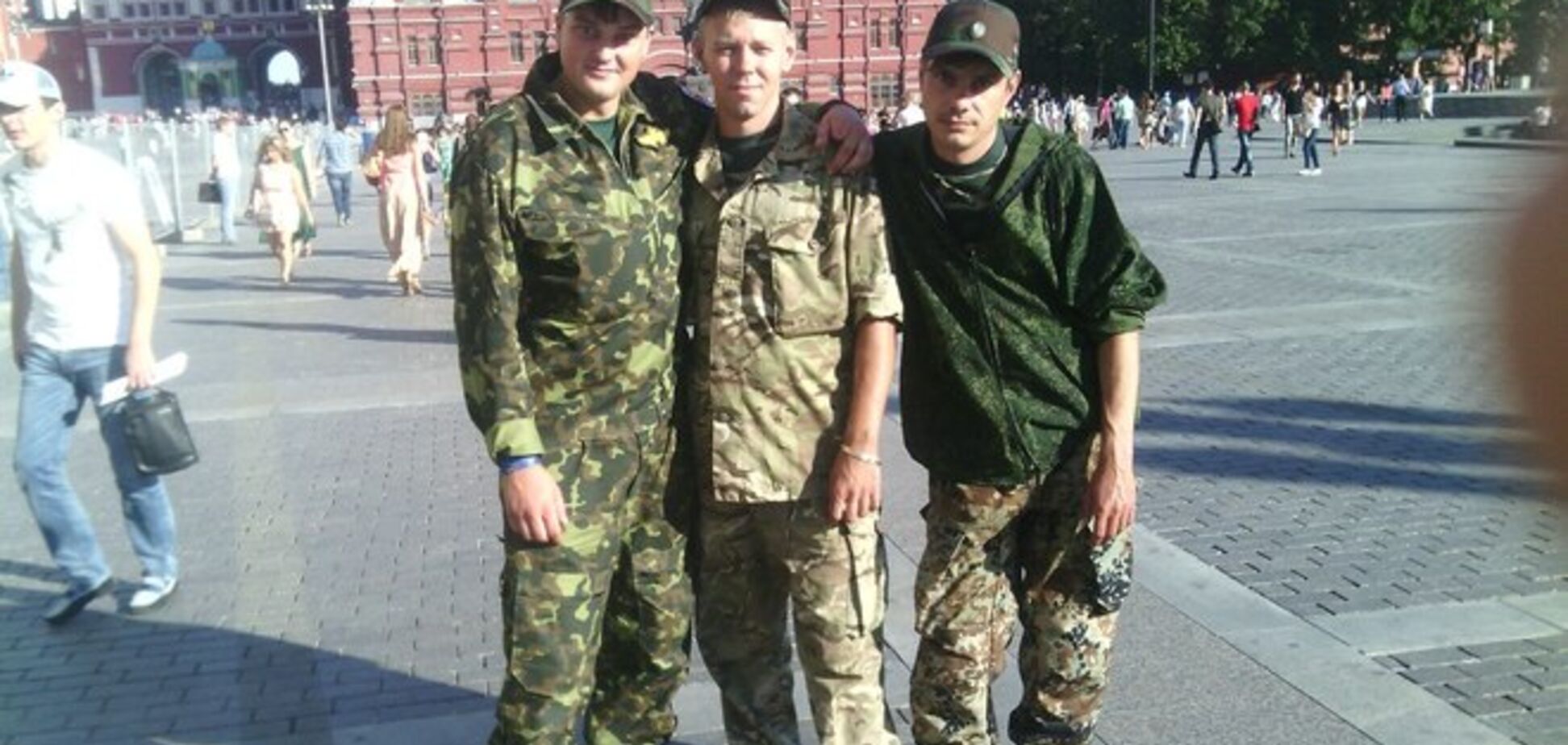 Новое подразделение террористов 'ВВС Новороссии' тренируют 'бомбометателей' на базе в Подмосковье