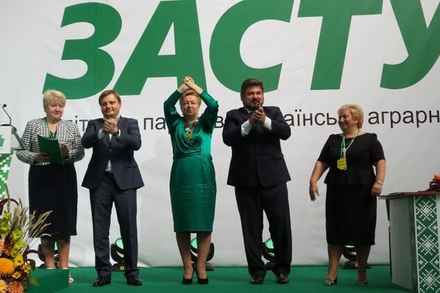 Политолог объяснил стремительный рост рейтинга партии 'ЗАСТУП'