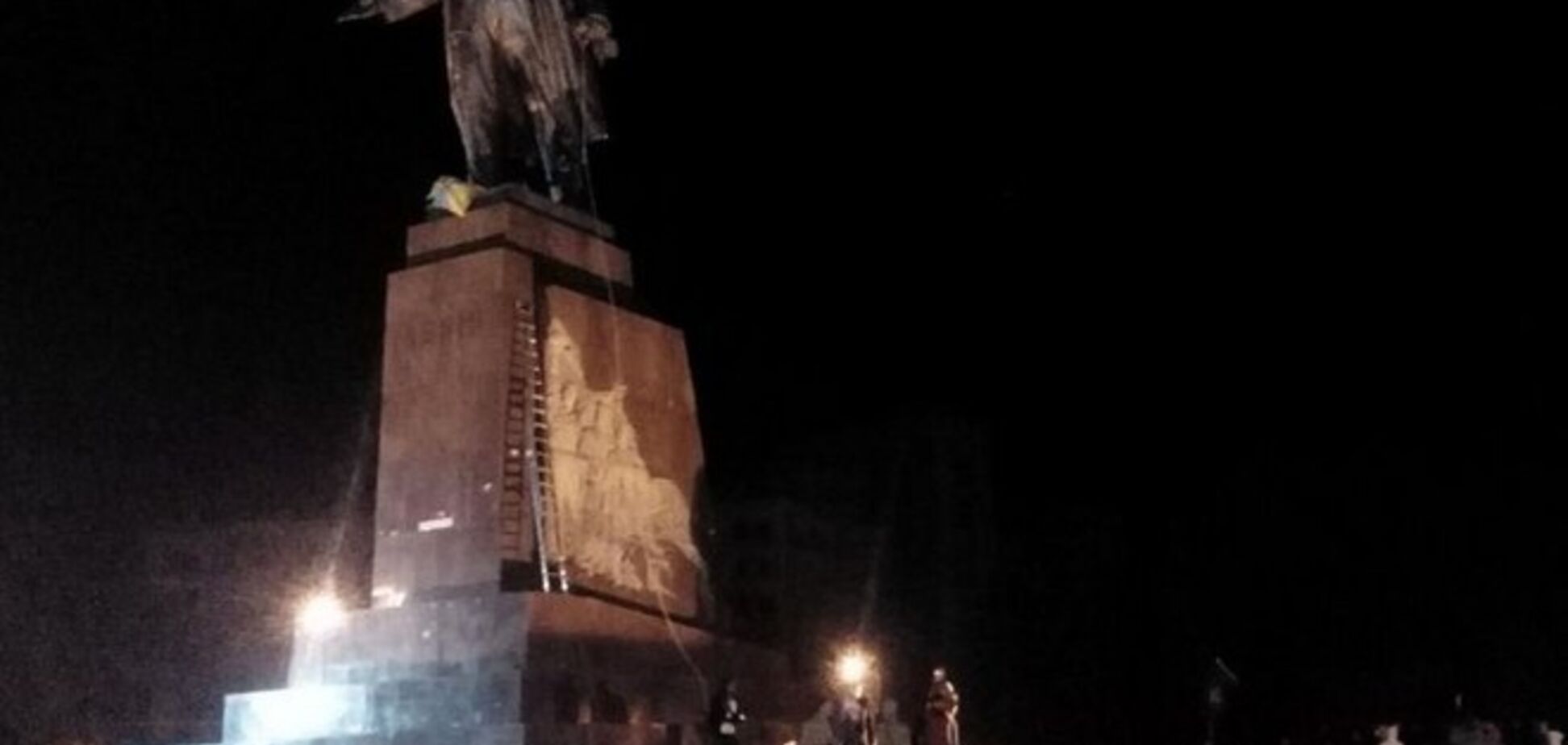 В Харькове сообщили о 'заминировании' памятника Ленину