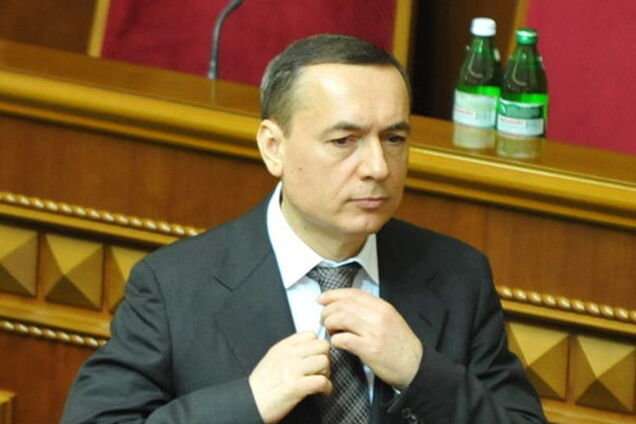 'Народный фронтовик' Николай Мартыненко наживается на закупке лекарств?