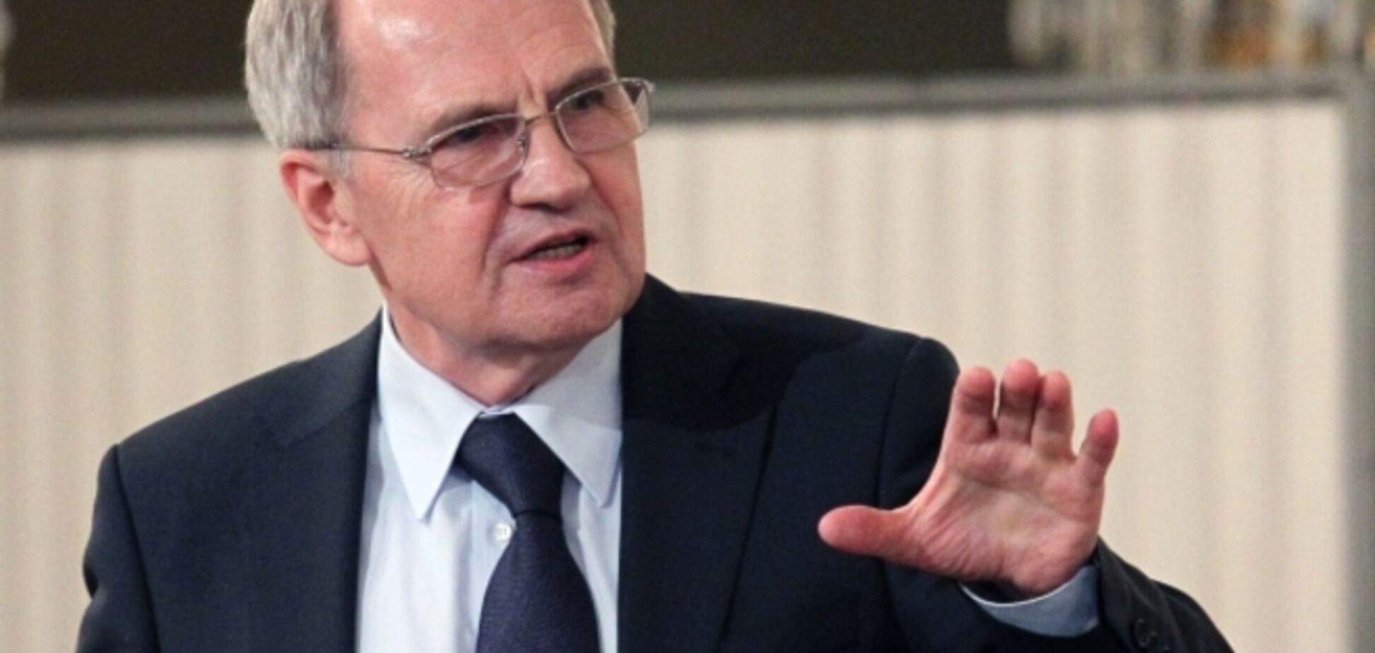 Председатель Конституционного суда России считает крепостной строй 'главной скрепой единства нации'