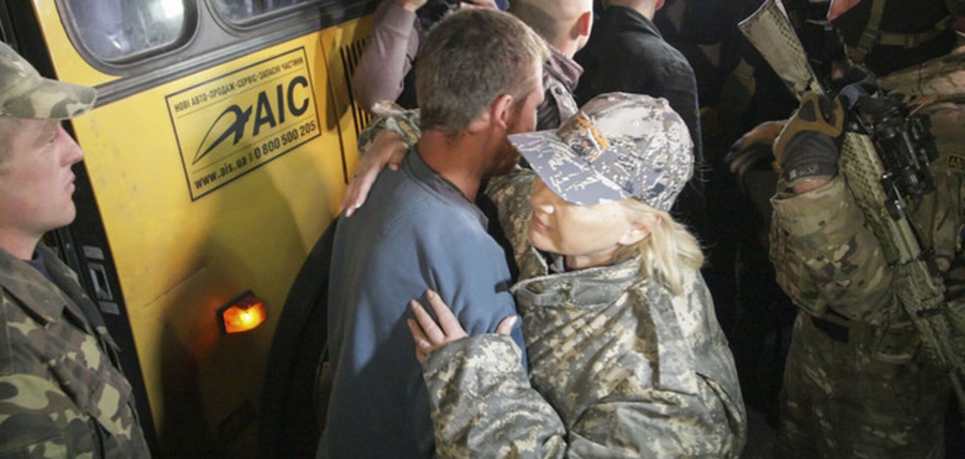 Из плена оккупантов на Донбассе освобождены 30 украинских военных