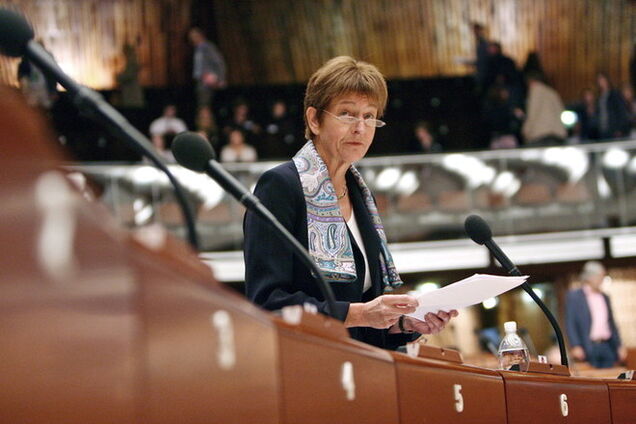 В ПАСЕ решили не делать заявлений о 'массовых захоронениях' на Донбассе