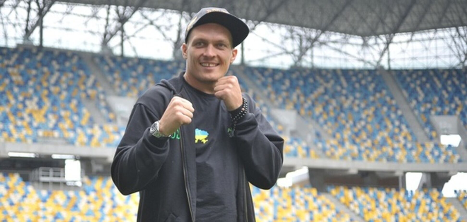 Усик решил сменить имидж