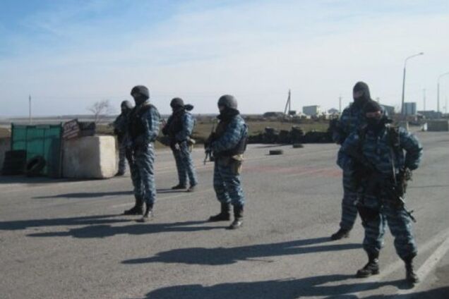 На Донбасс приехали милиционеры с шевронами 'Беркута' и начали усиленно критиковать Майдан