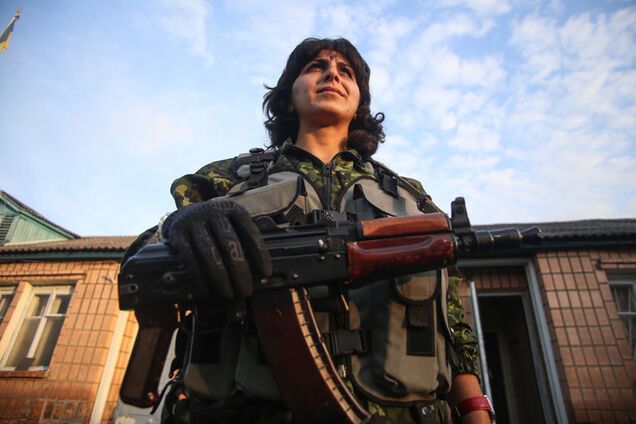 Украинские женщины в зоне АТО: активистка Майдана, журналистка и домохозяйка