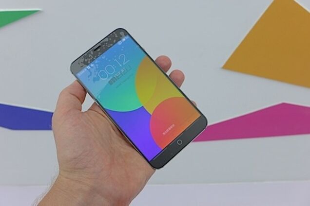 Meizu  выпустила смартфон на новом 8-ядерном процессе MediaTek