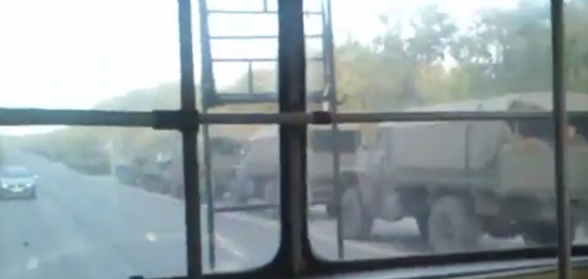 Войска РФ снова 'заблудились': СНБО обнародовал видео с российской техникой на Луганщине