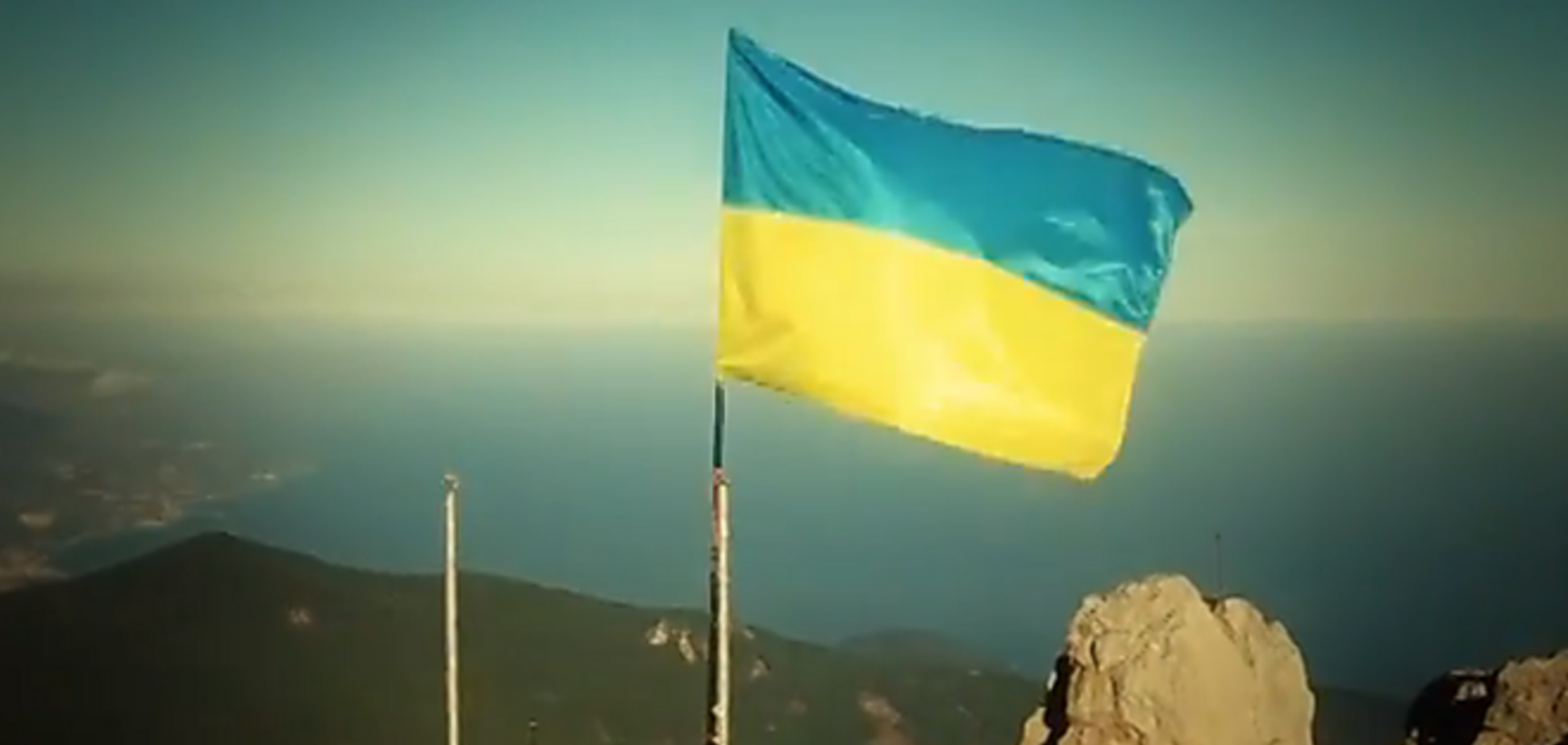 Менее трети жителей Симферополя чувствуют себя гражданами РФ - опрос