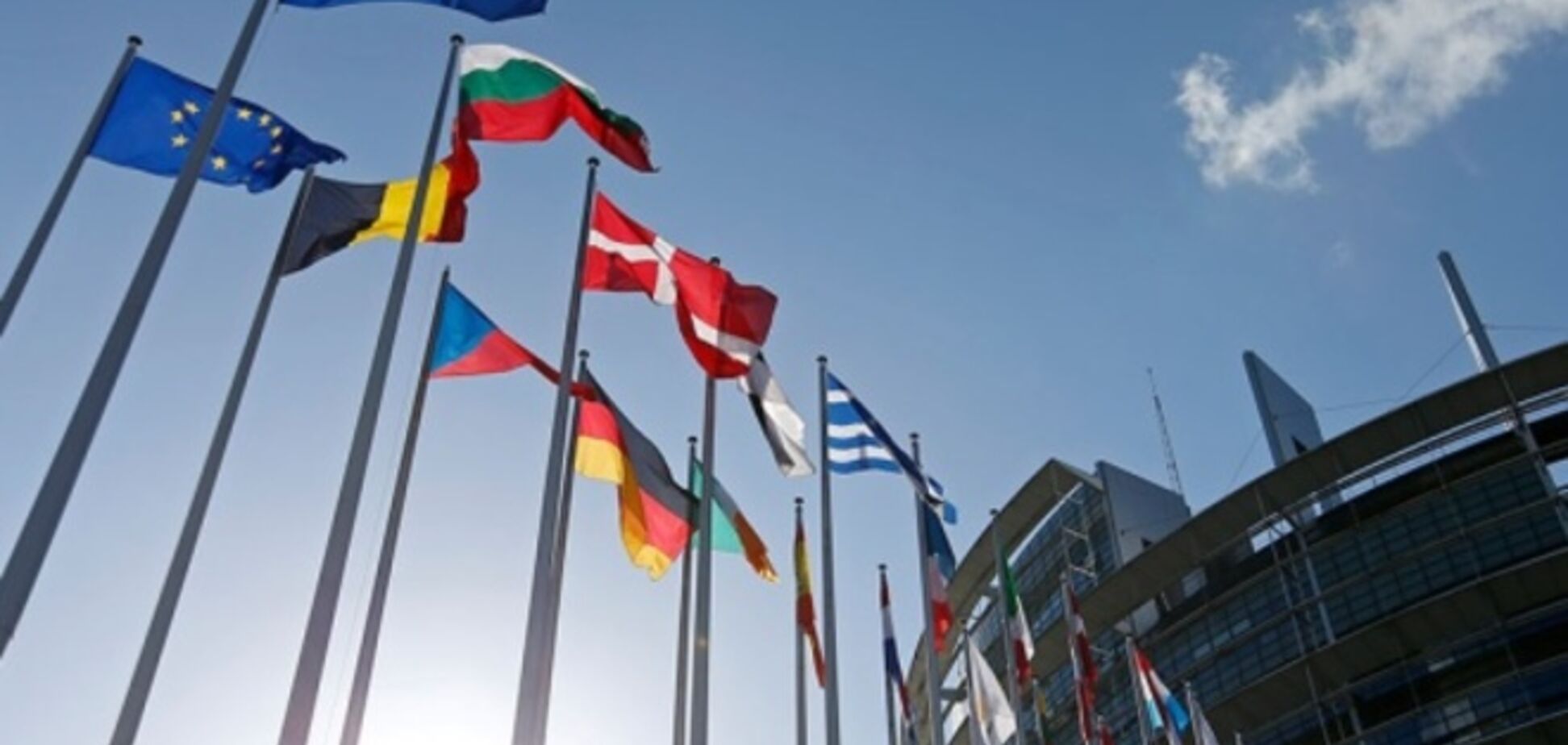 Єврокомісія схвалила санкції щодо капіталу і 'оборонки' РФ