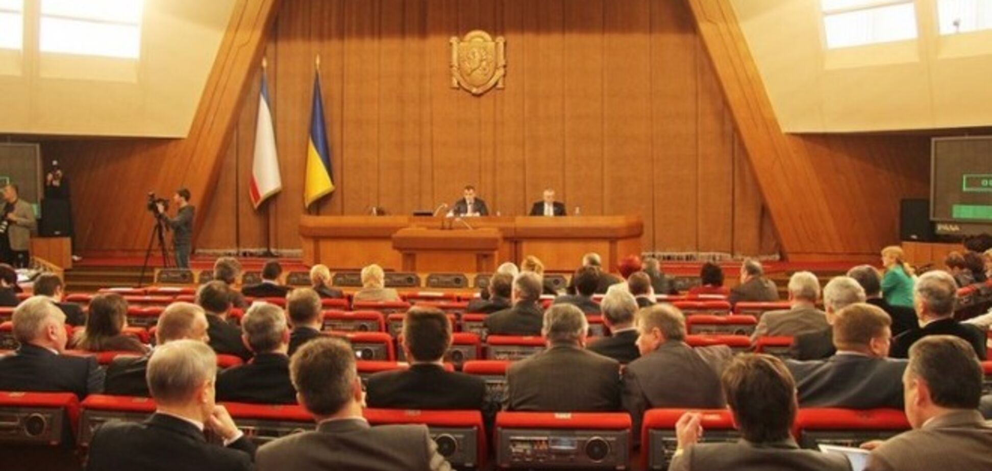 Депутаты Крыма сделали себя неприкосновенными