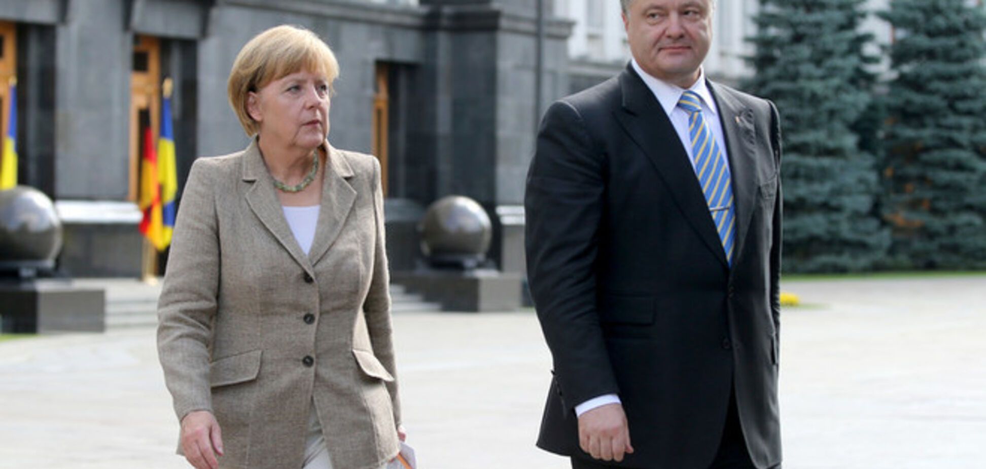 Порошенко и Меркель обсудили мирный план на Донбассе