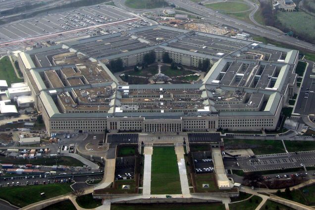 Пентагон заметил несколько тысяч военных РФ в Донбассе и 10 тыс. на границе с Украиной