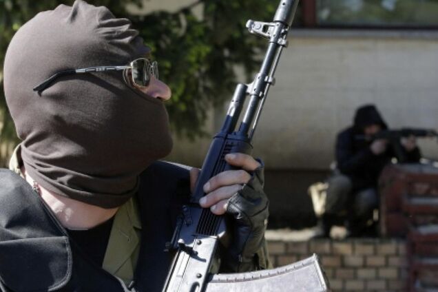 Луганские террористы заставляют людей продавать за копейки свои дома