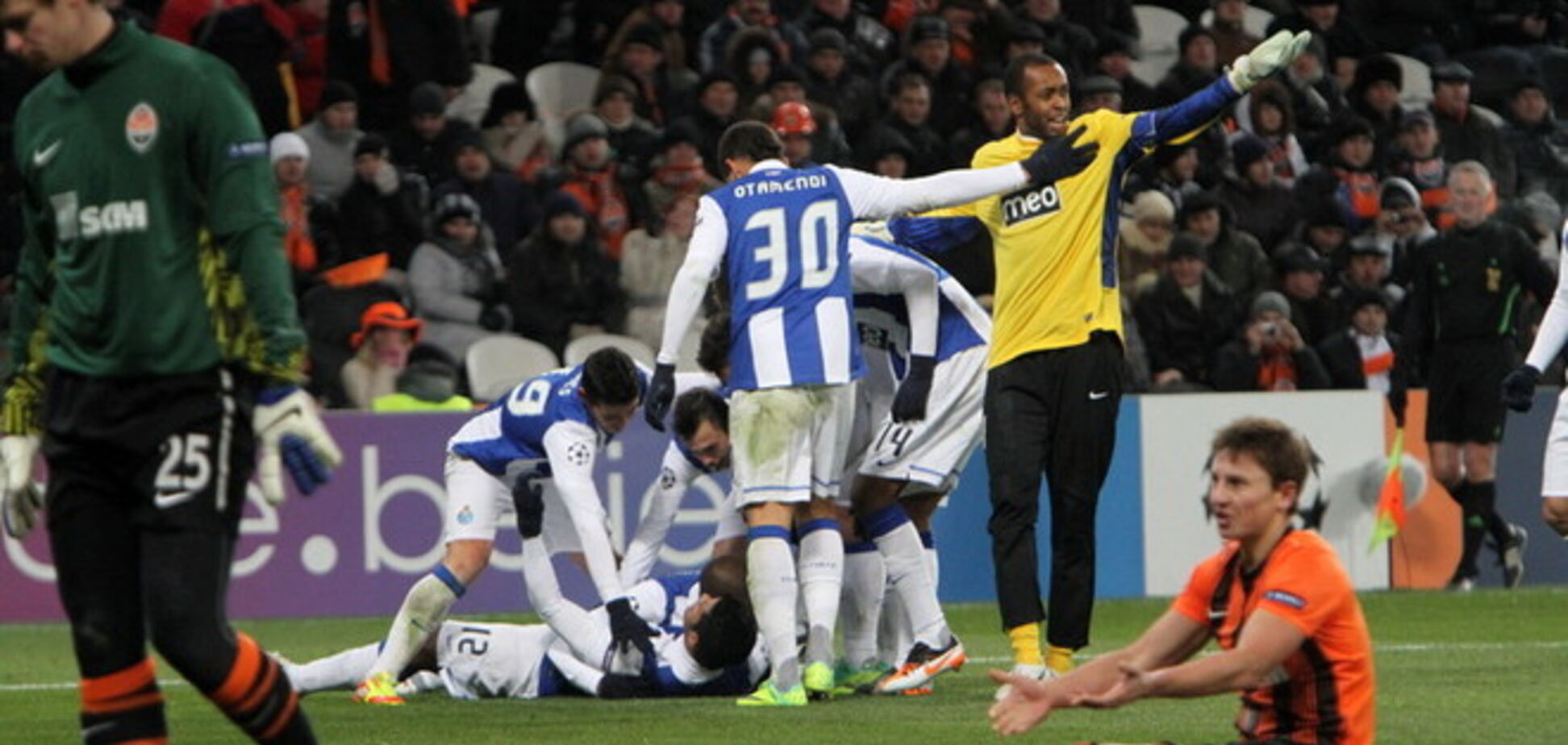 Как 'Порту' обыгрывал 'Шахтер': видео моментов