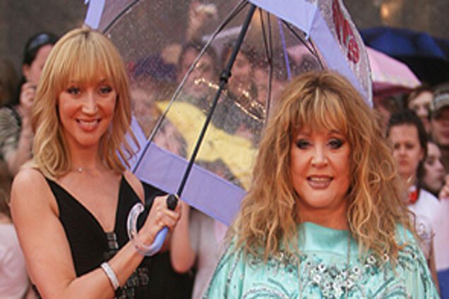 Семейства Пугачевых и Орбакайте выбрались в кино вместе. Фото