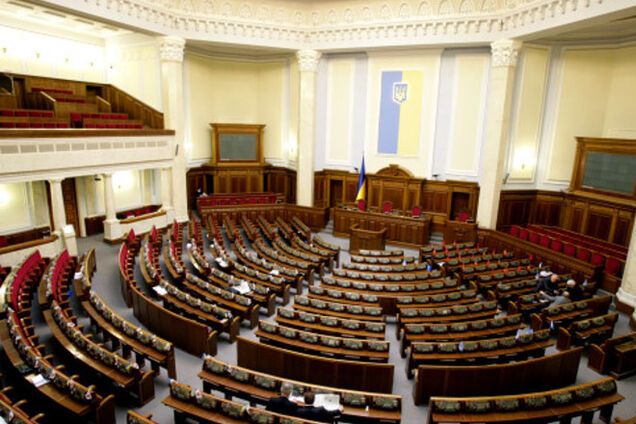 В парламент попадает 5 партий - соцопрос по заказу 'Обозревателя'